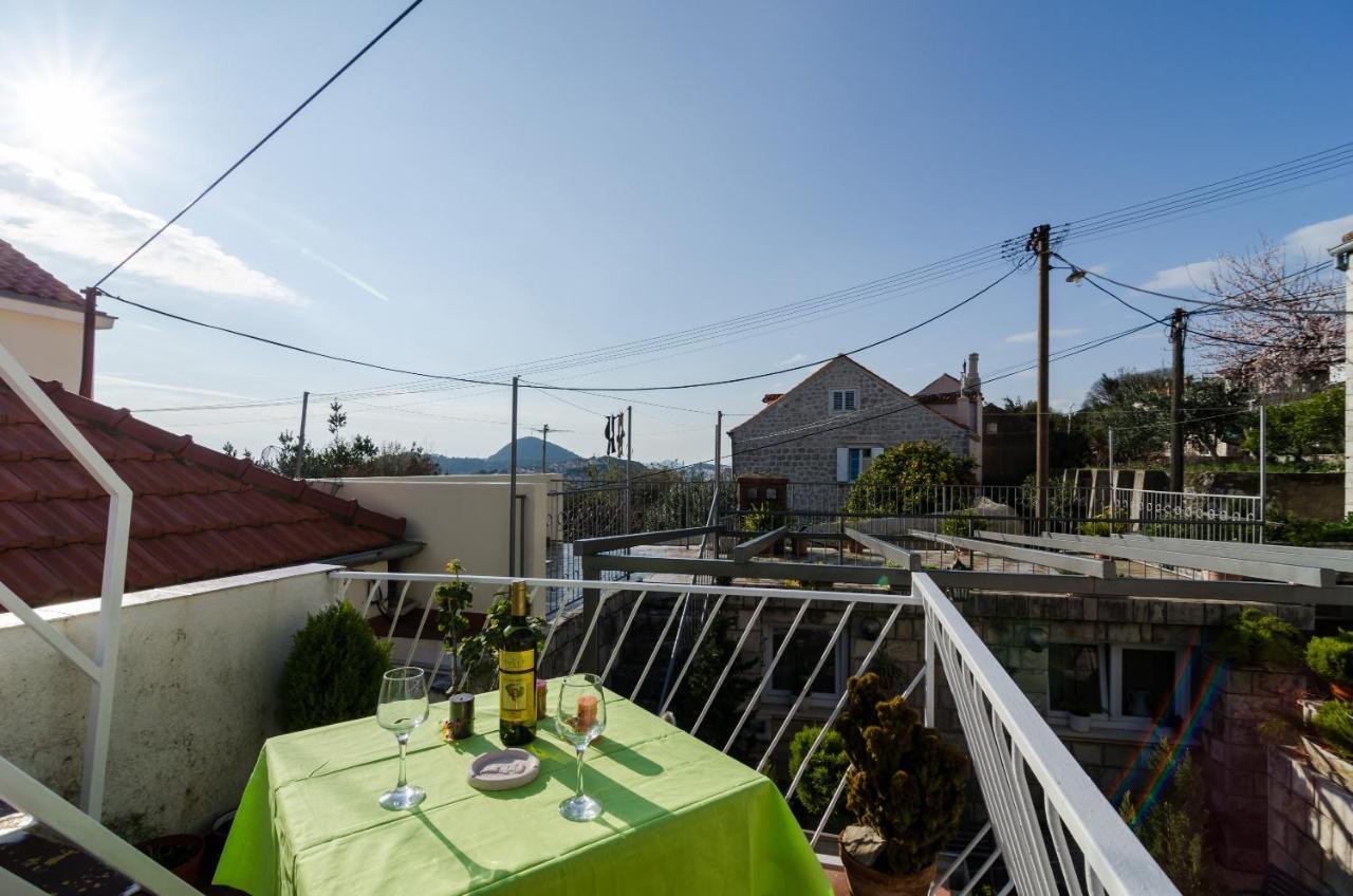 White Wave Guest House Dubrovnik Exterior photo